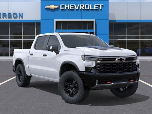 New 2026 Chevrolet Silverado 1500 ZR2 AWD/4WD image 3