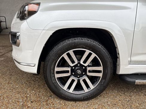 Used 2024 Toyota 4Runner Limited image 34