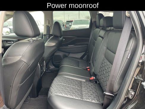 Used 2019 Nissan Murano Platinum image 10
