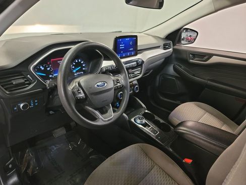 Used 2022 Ford Escape SE image 20