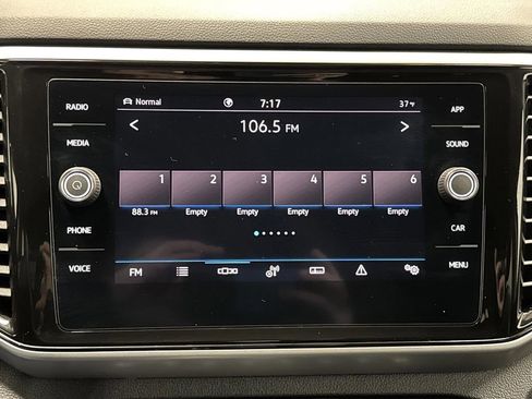 Used 2022 Volkswagen Atlas SE w/ Black Wheel Package image 18