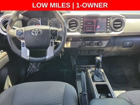 Used 2021 Toyota Tacoma SR5 RWD image 10