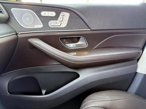 Used 2020 Mercedes-Benz GLE 450 4MATIC image 25