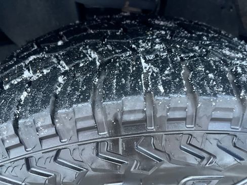 Certified 2021 Toyota Tacoma SR5 image 30