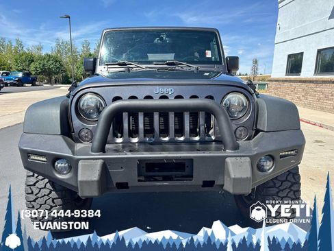 Used 2014 Jeep Wrangler Unlimited Rubicon AWD/4WD image 8