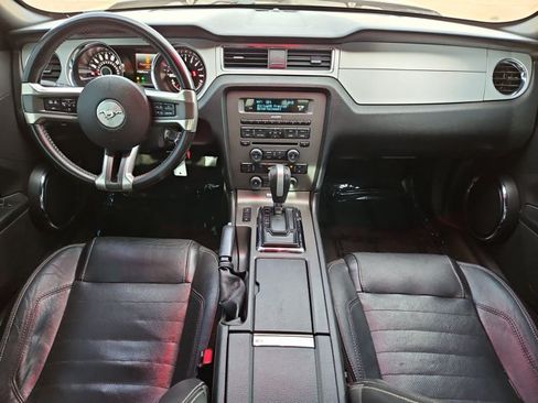 Used 2014 Ford Mustang GT Premium w/ Comfort Package RWD image 22