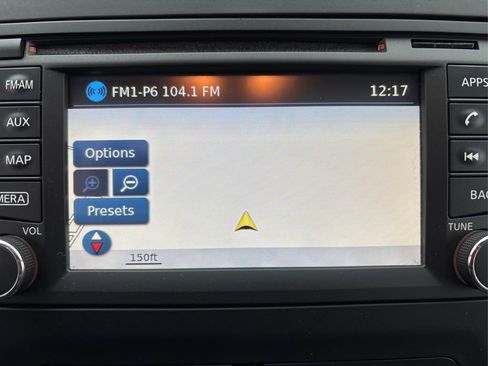 Used 2015 Nissan Frontier SL image 28