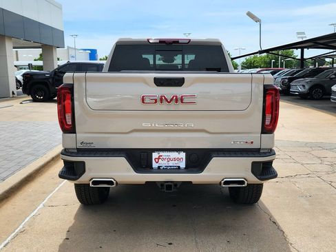 New 2026 GMC Sierra 1500 AT4 w/ AT4 Premium Package AWD/4WD image 5