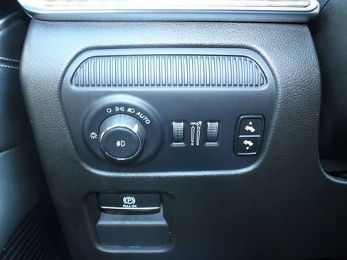 Used 2024 Jeep Grand Wagoneer L 4WD image 47