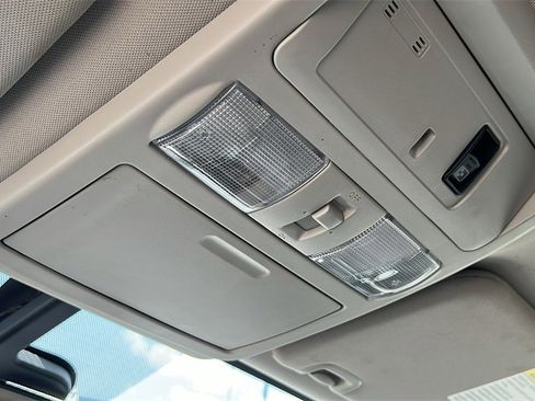 Used 2018 Nissan Titan PRO-4X image 21