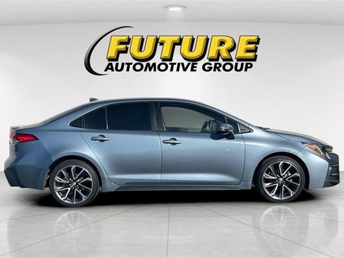 Used 2020 Toyota Corolla SE image 3