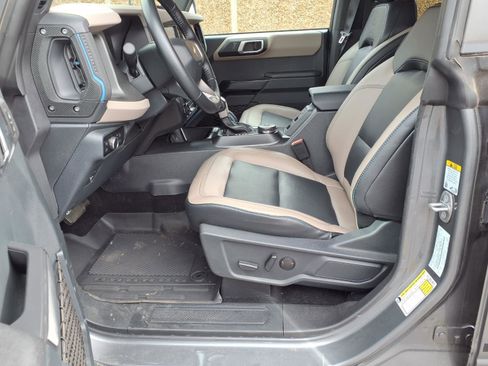 Used 2024 Ford Bronco Wildtrak AWD/4WD image 16