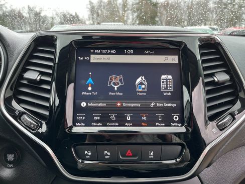 Used 2021 Jeep Cherokee Limited w/ Elite Package AWD/4WD image 13