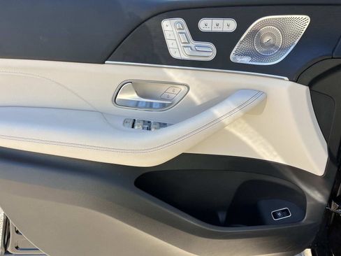 Certified 2025 Mercedes-Benz GLE 350 4MATIC image 18