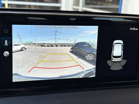 Used 2024 Hyundai Palisade SEL FWD image 22