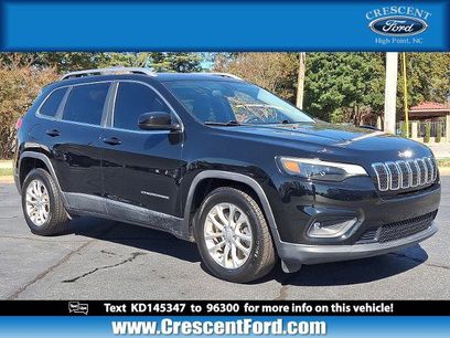 Used 2019 Jeep Cherokee Latitude w/ Popular Appearance Group