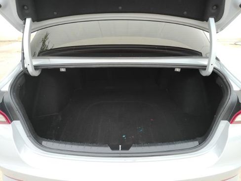 Used 2022 Kia K5 GT-Line FWD image 26