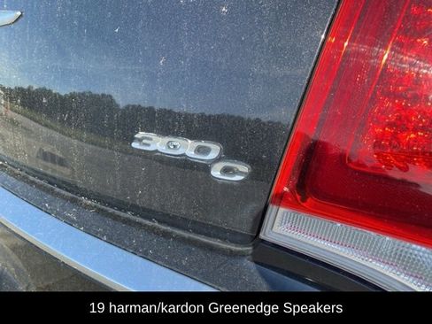 Used 2015 Chrysler 300 C Platinum w/ Harman/Kardon Audio Group RWD image 11