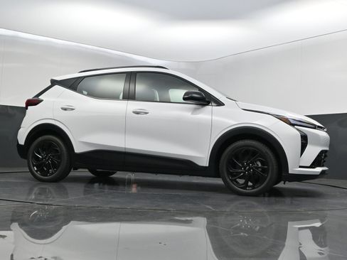 New 2027 Chevrolet Bolt RS FWD image 42