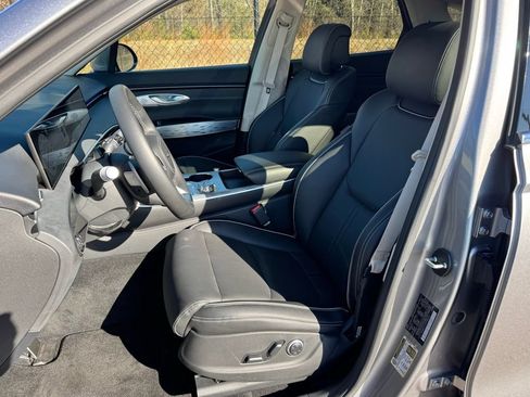 Used 2026 Genesis Electrified GV70 AWD/4WD image 19