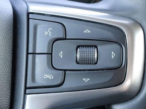 Used 2023 Chevrolet Silverado 1500 LT image 34