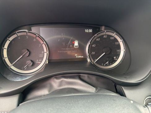 Used 2023 Toyota Highlander LE image 12