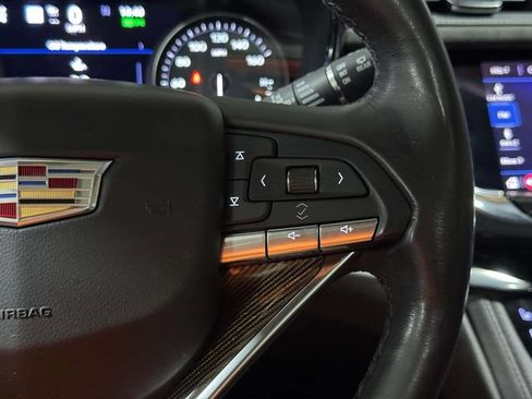 Used 2020 Cadillac XT6 Premium Luxury w/ Platinum Package AWD/4WD image 17