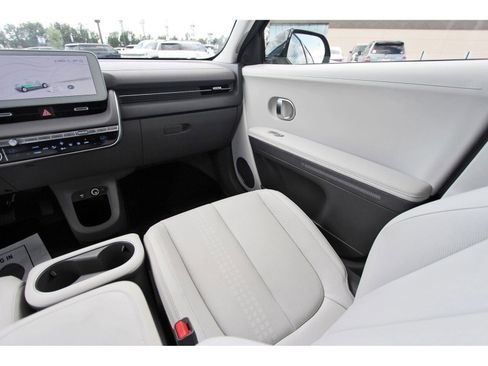Used 2024 Hyundai Ioniq 5 Limited RWD image 12