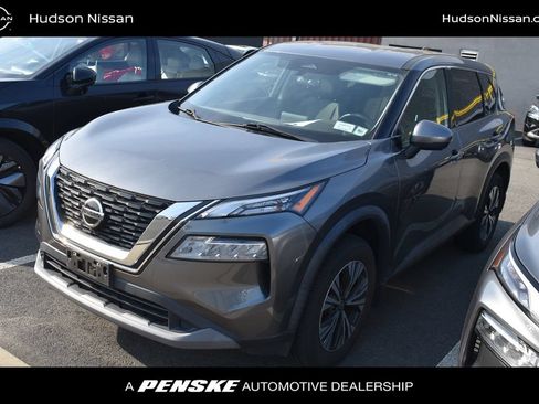 Used 2021 Nissan Rogue SV AWD/4WD image 1