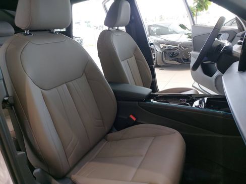 New 2026 Audi Q3 quattro 2.0T AWD/4WD image 10