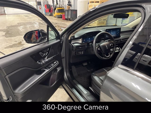 Certified 2023 Lincoln Corsair AWD w/ Equipment Group 101A image 30
