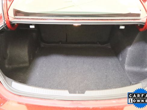 Used 2025 Chevrolet Malibu LT image 9