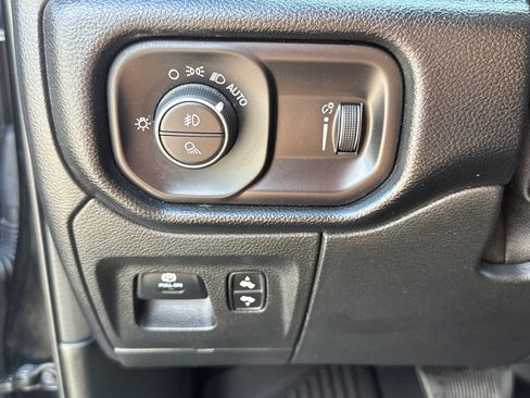Used 2021 RAM 1500 Rebel w/ Rebel Level 2 Equipment Group AWD/4WD image 18