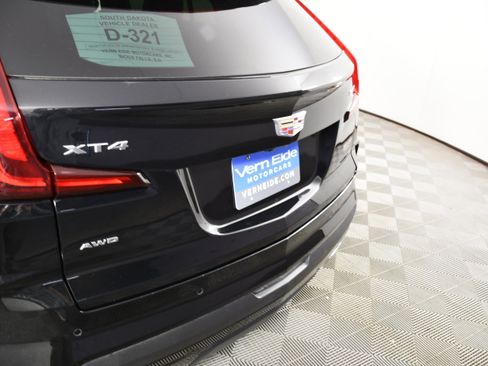 Used 2025 Cadillac XT4 Premium Luxury AWD/4WD image 15