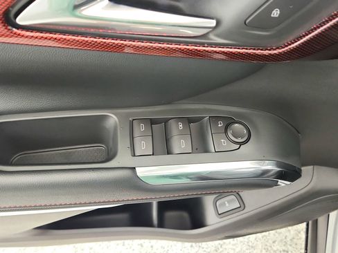 New 2026 Chevrolet Traverse Z71 w/ Driver Confidence Package image 27