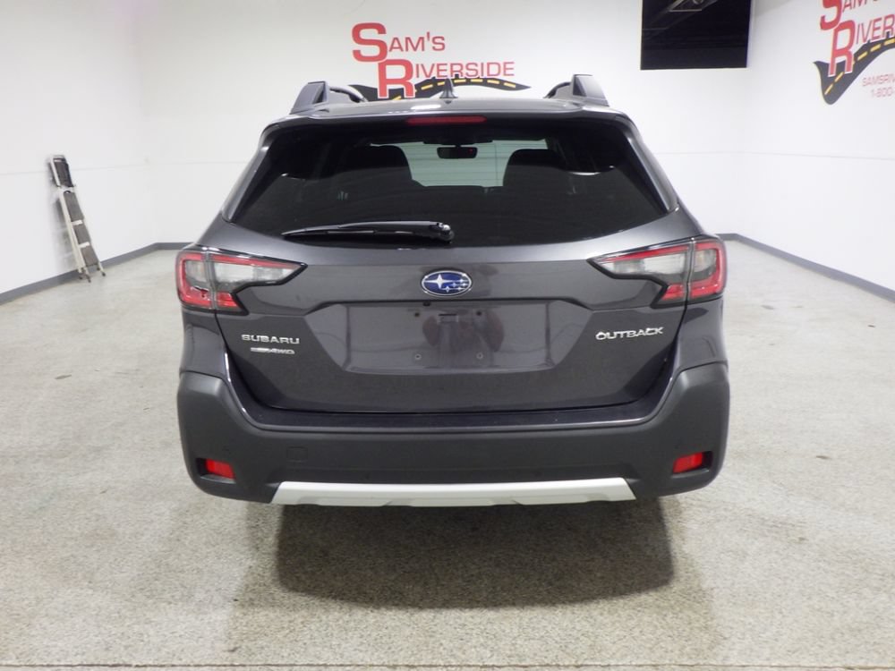 Used 2024 Subaru Outback Limited AWD/4WD image 3
