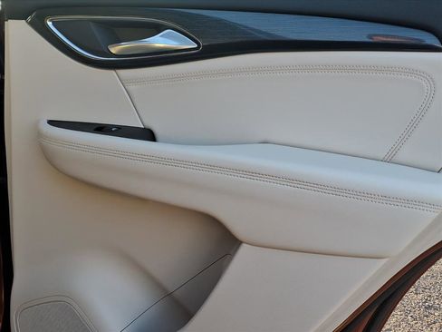 Certified 2021 Buick Envision Essence image 13