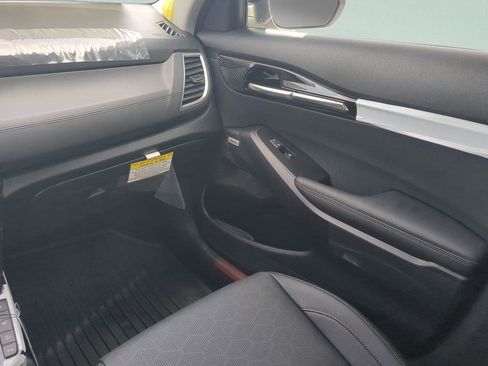 New 2026 Kia Seltos SX image 15