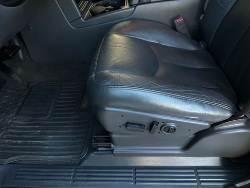 Used 2006 GMC Sierra 1500 SLT w/ Onstar Plus Package image 12