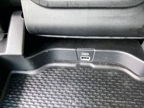 Used 2022 RAM 1500 Big Horn AWD/4WD image 34