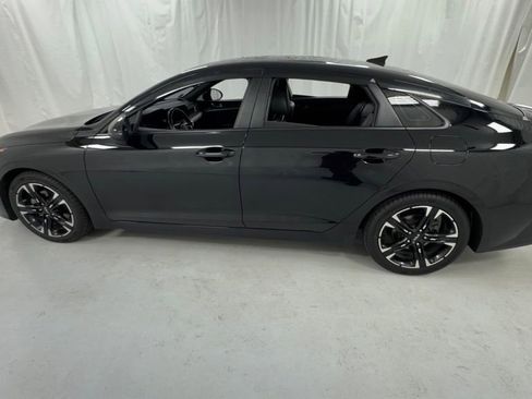 Used 2022 Kia K5 GT-Line AWD/4WD image 6