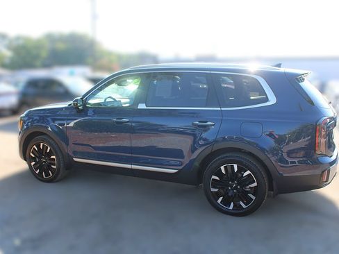 Used 2024 Kia Telluride SX FWD image 14