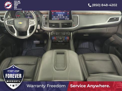 Used 2021 Chevrolet Suburban LT AWD/4WD image 14