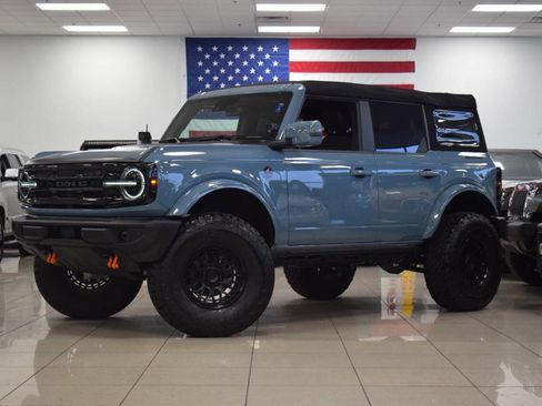 Used 2023 Ford Bronco Outer Banks image 5