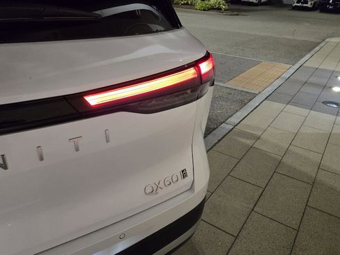 New 2026 INFINITI QX60 Luxe w/ Cargo Package image 14