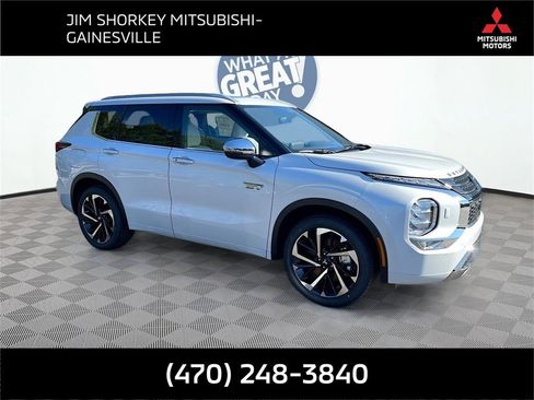 New 2025 Mitsubishi Outlander SEL image 1