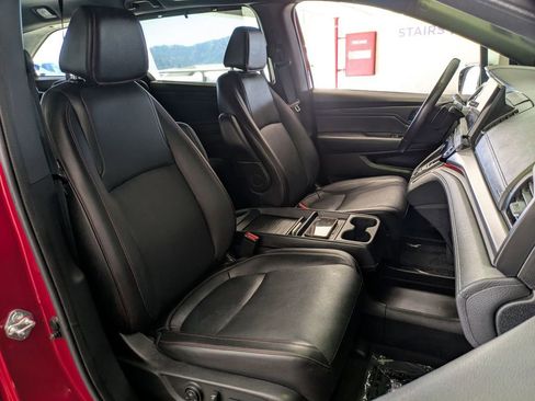 Used 2025 Honda Odyssey Sport-L image 28