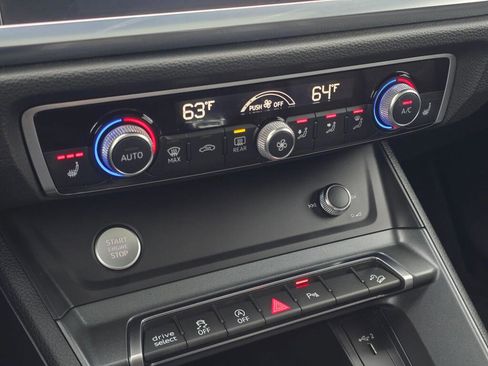 Used 2019 Audi Q3 2.0T Premium Plus w/ Premium Plus Package image 53