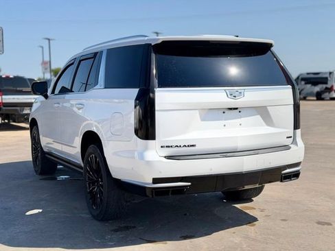 Used 2021 Cadillac Escalade Premium Luxury w/ Driver Assist Tech Package RWD image 3
