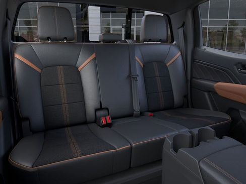 New 2026 GMC Canyon AT4 image 17